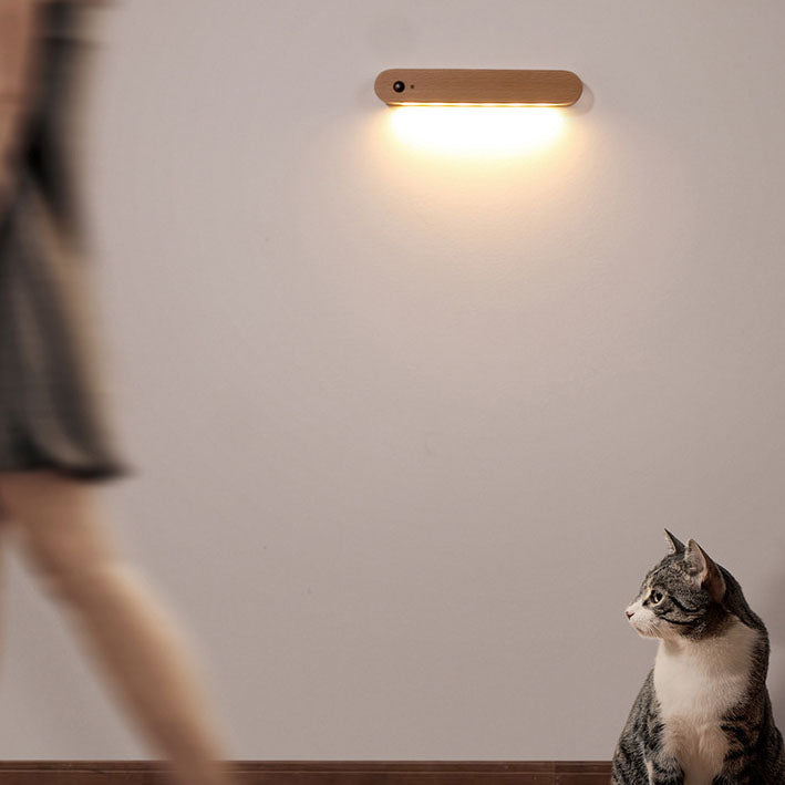 Magnetische USB-Nachtlampe mit Bewegungssensor