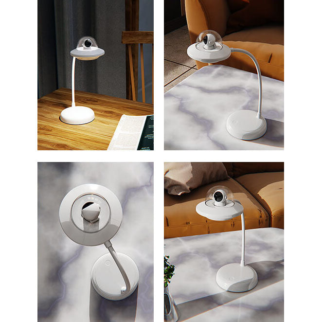 LumaNova | Modern Astronaut Night Lamp
