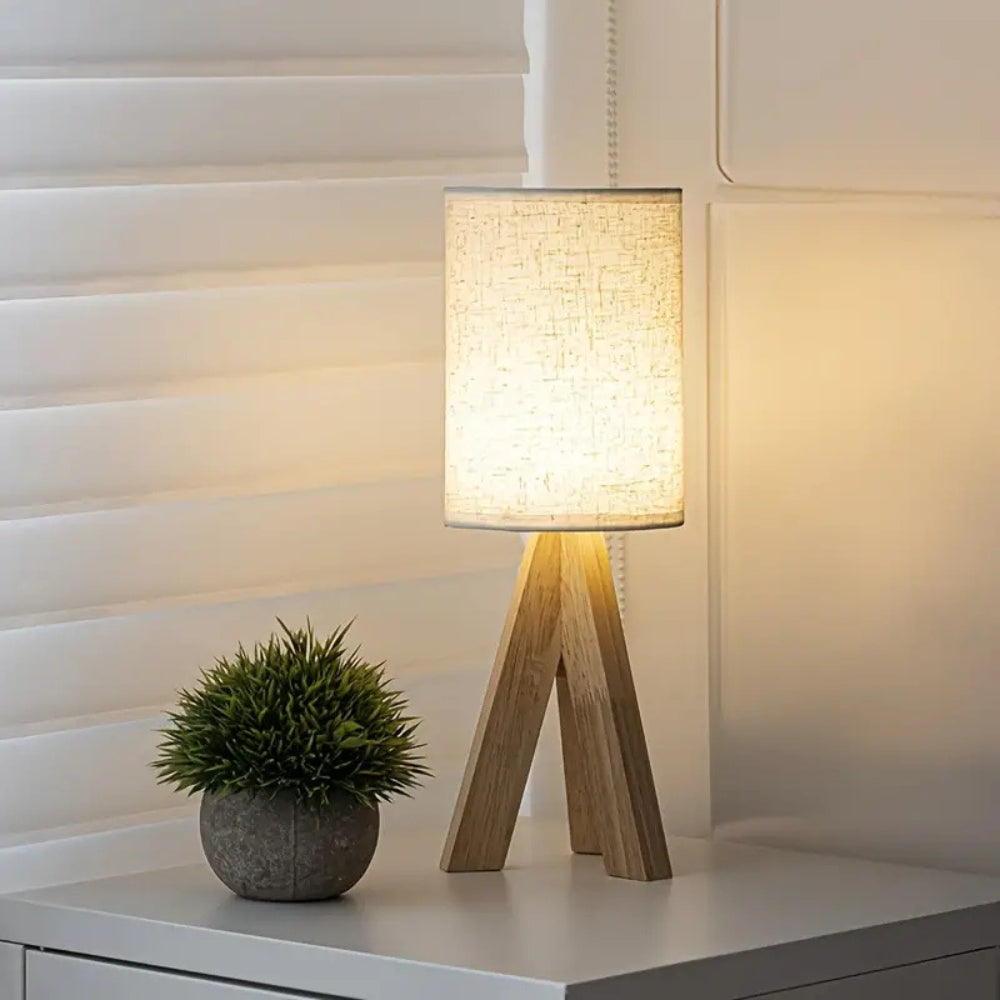 Kinsley trestativ bordlampe med USB-port