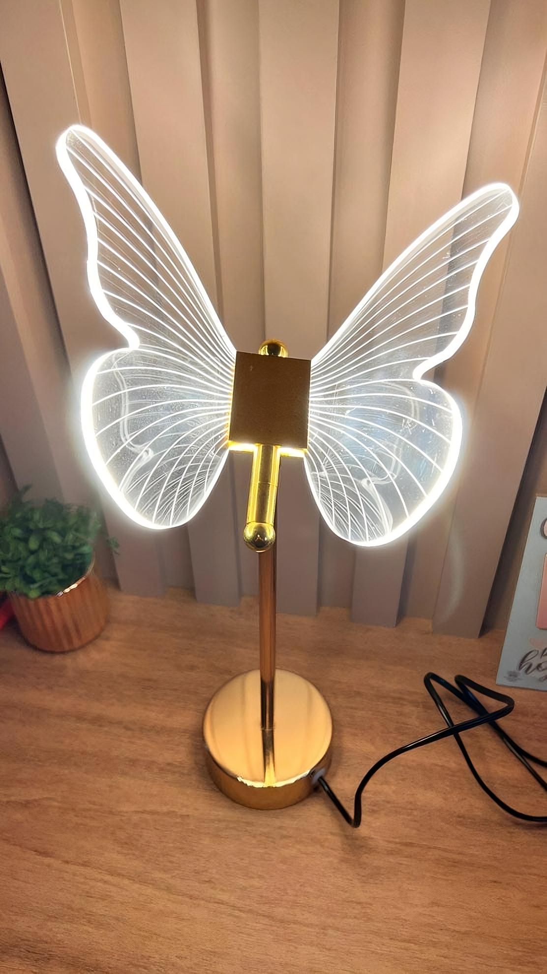 Lumora | Butterfly Lamp