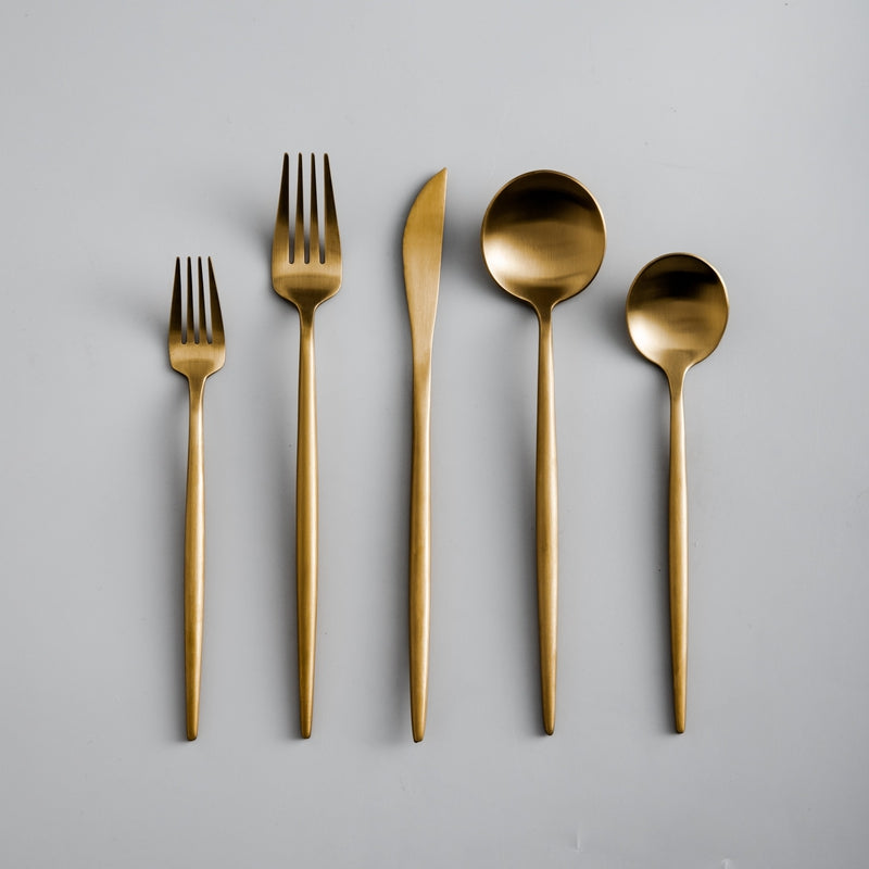 LineaPure minimalistisk bestikksett for moderne spising