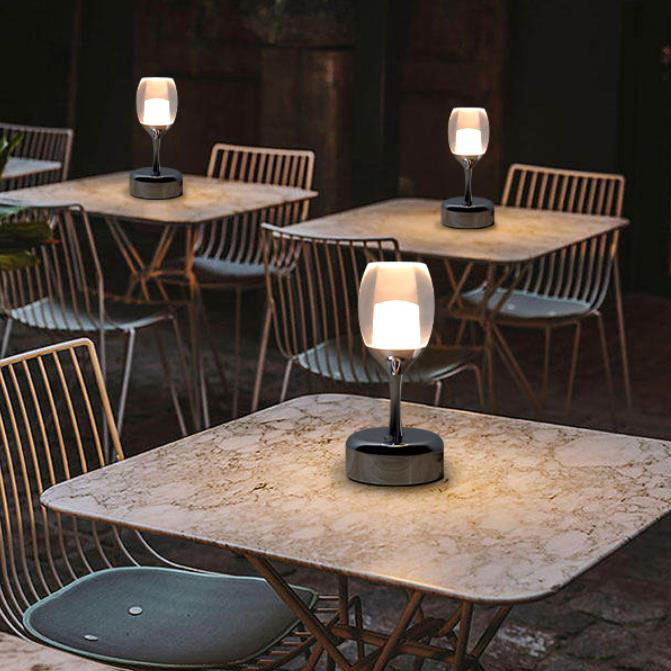Luma | USB LED vin glass nattlys i krom