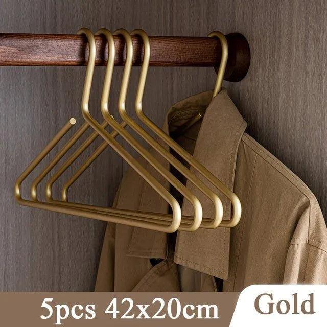 LustreLine 5-teiliges mattes Kleiderbügel-Set Gold- und Silberbügel