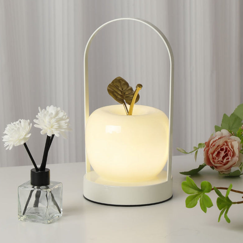 Lumara | Epleformet LED-nattlys