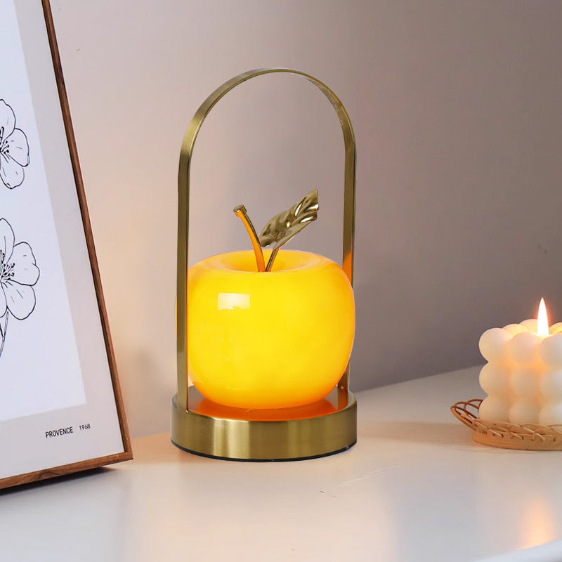 Lumara | Epleformet LED-nattlys