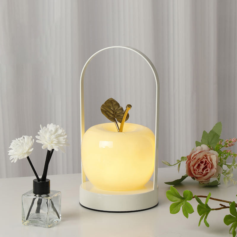 Lumara | Epleformet LED-nattlys