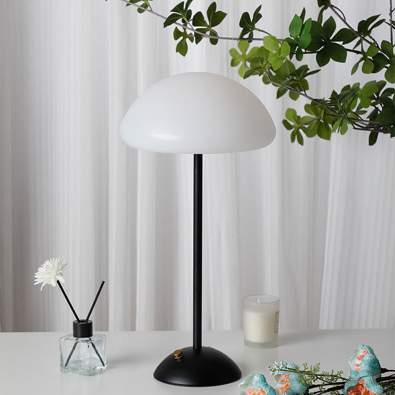 Mushroom Table Lamp With USB Dimming