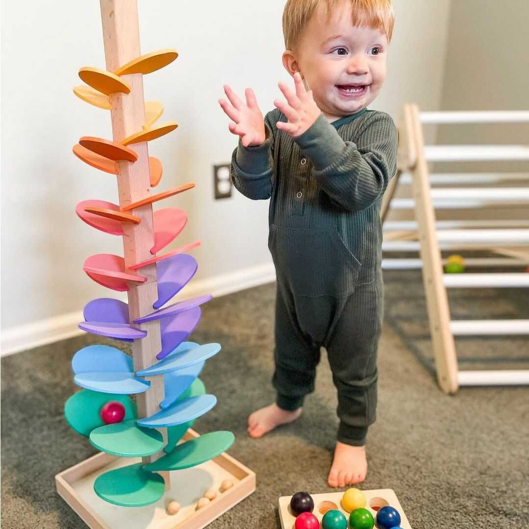 Kairo Rainbow Murmur Tower Interaktiivinen Marmori Leikkiaika