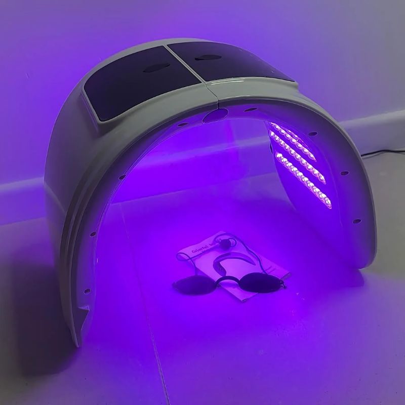 LumaDerm Pro LED-valoterapia-laite kosteutuksella