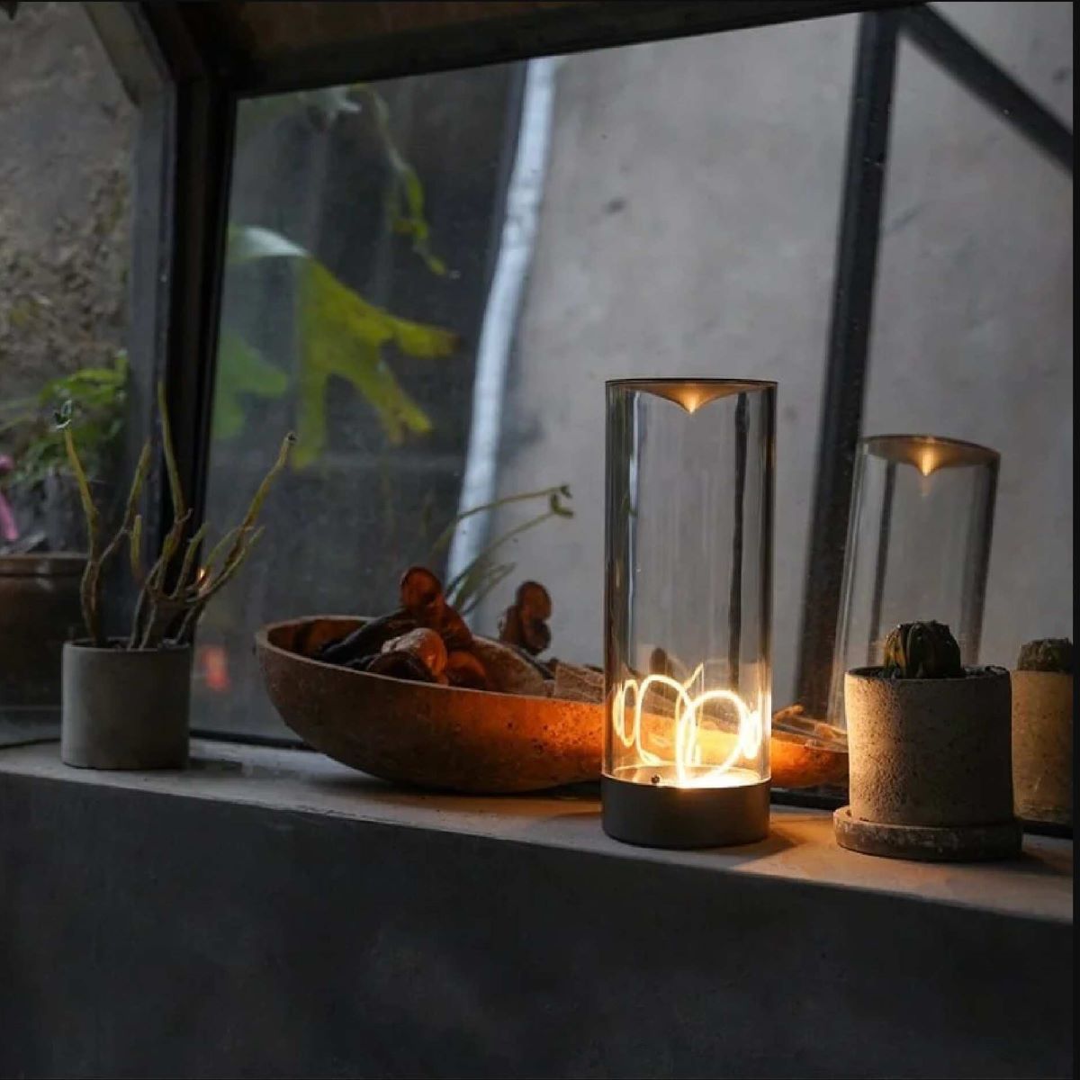 LumaVibe magnetisk LED stemningslys, trådløs og oppladbar