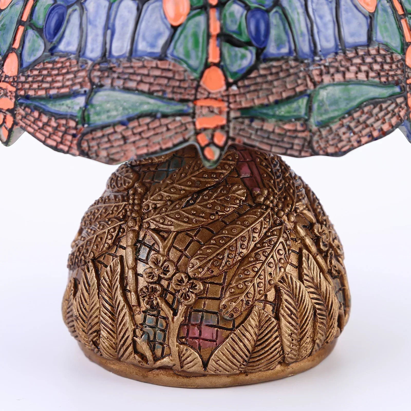 Art Nouveau ólomüveg asztali lámpa szitakötő mintával, vintage dekoratív kiegészítő stílusos belső terekhez