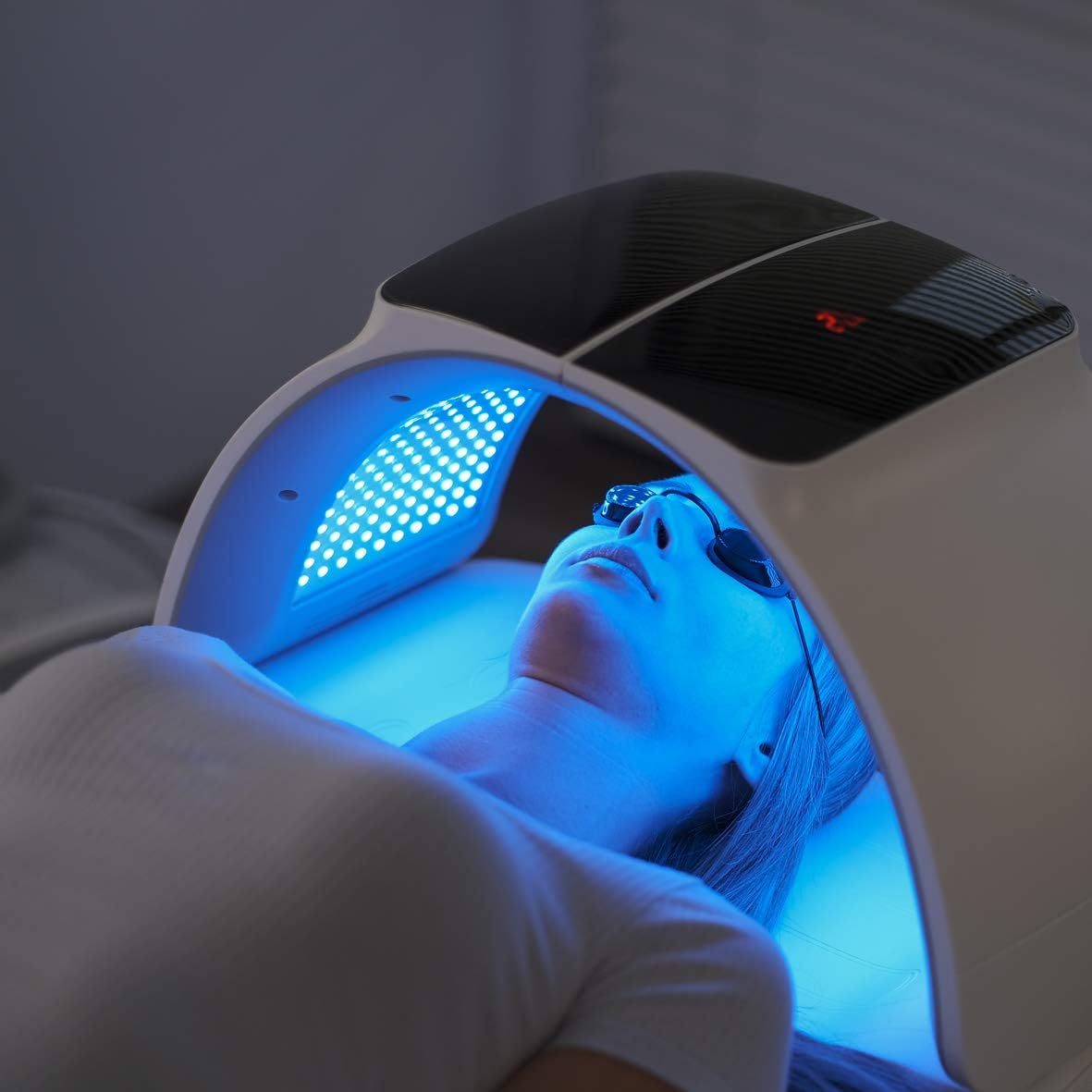 LumaDerm Pro LED-valoterapia-laite kosteutuksella