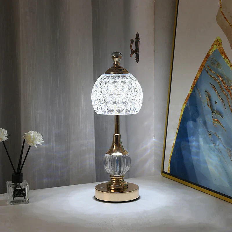 Lampa stołowa ze złotego szkła