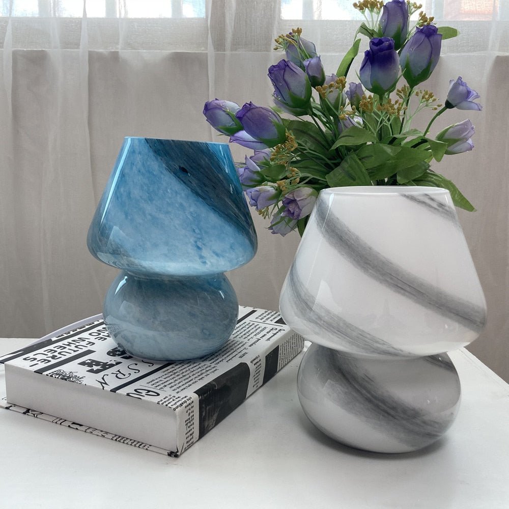 Miriell | Mushroom-Shaped Glass Lamp