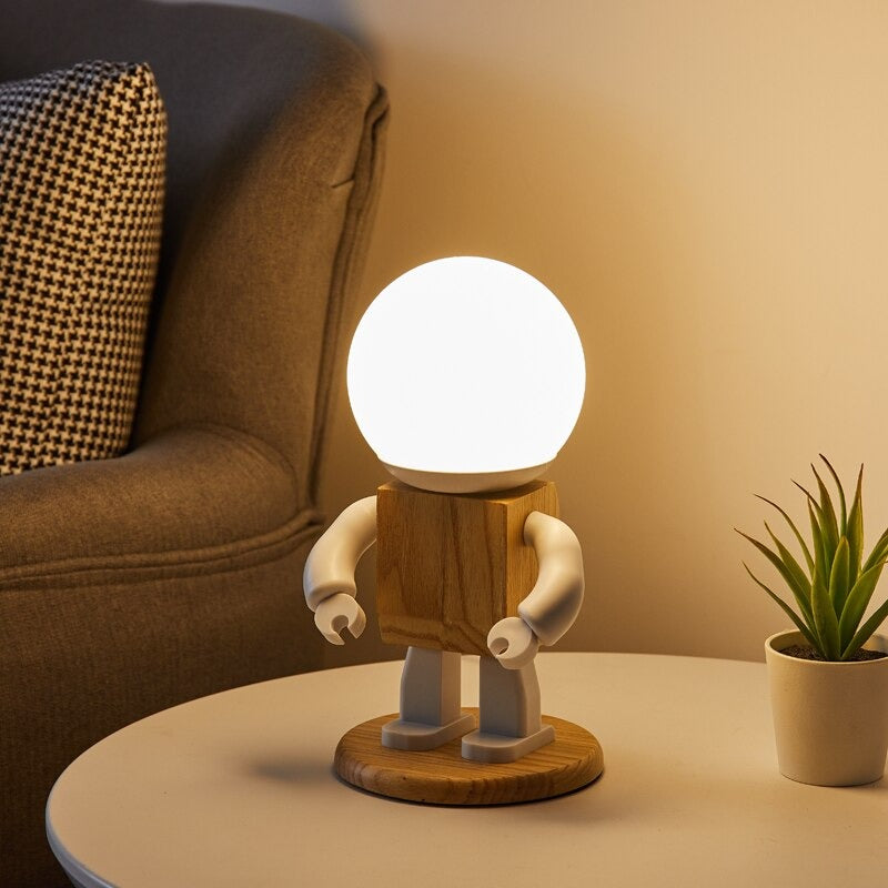 Menneskelig form tre nattbordlampe