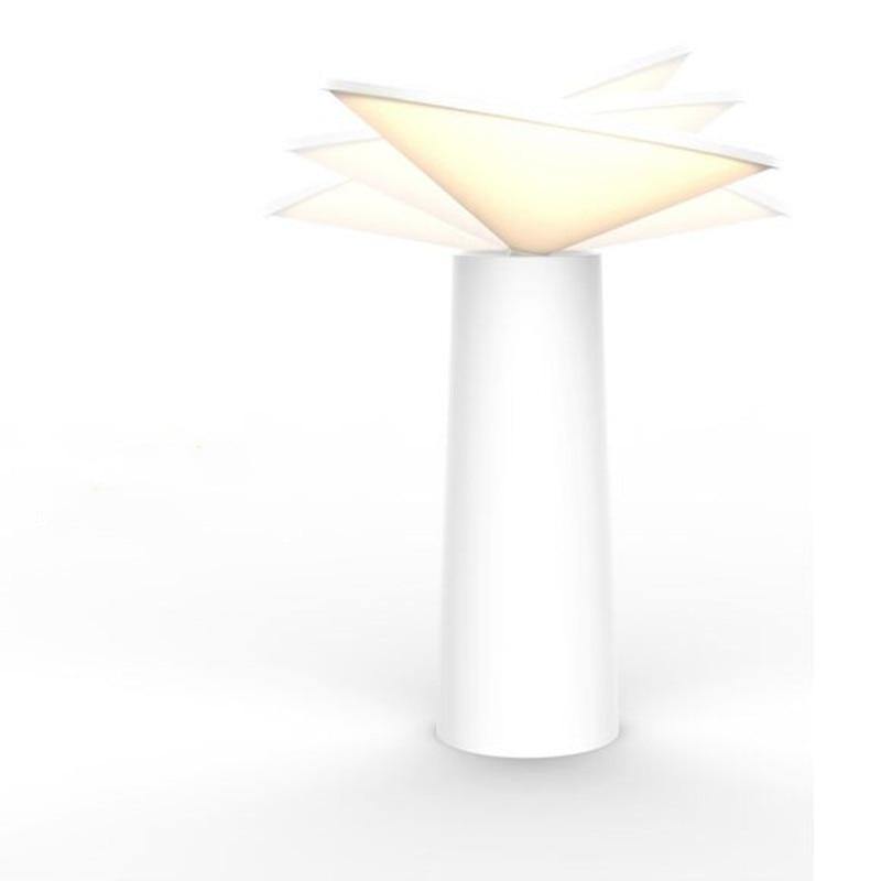 LumaCharge oppladbar LED skrivebordslampe for lesing, berøringsbryter, 3 dimmbare moduser