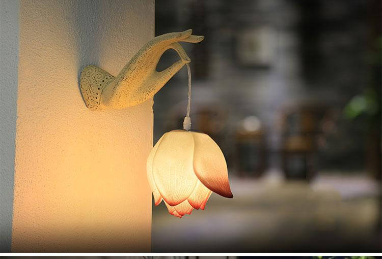 Lianora moderne kinesisk lotus vegglampe