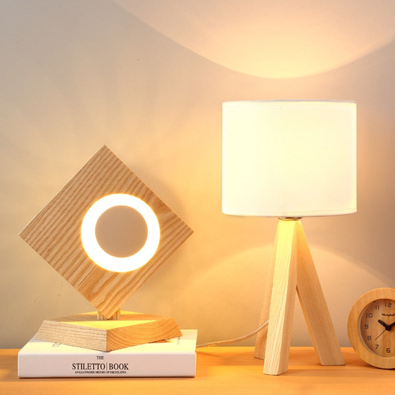 Bordlampe i tre