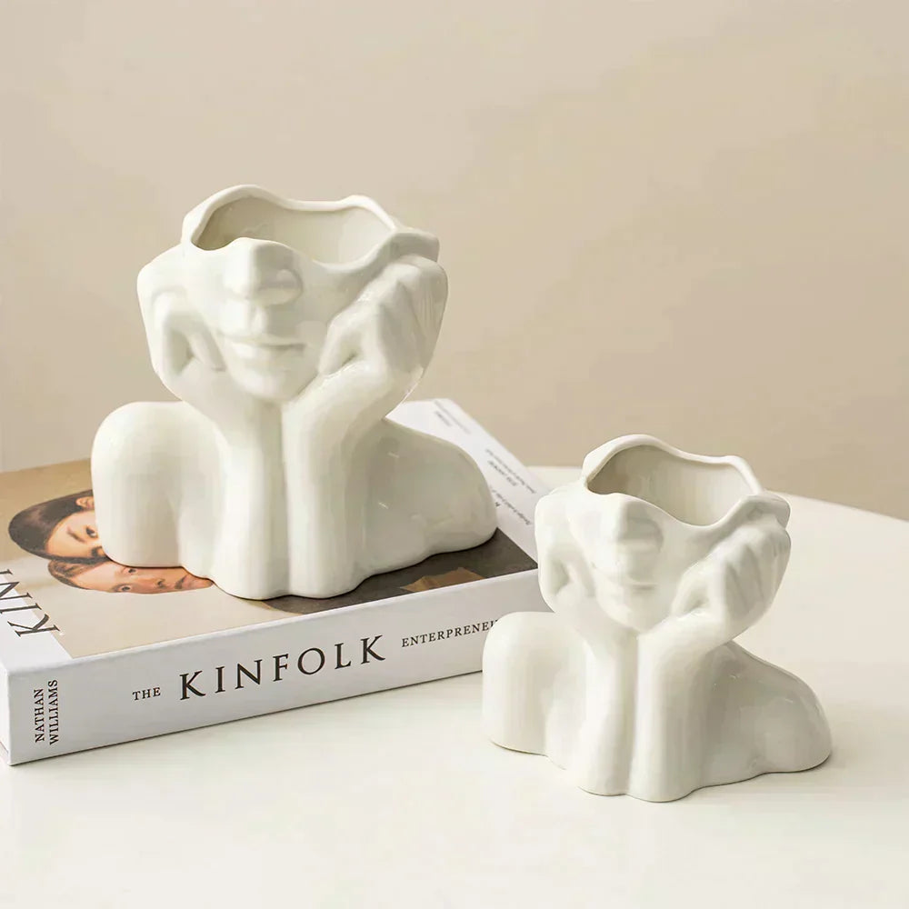 Sculptures & Decorations