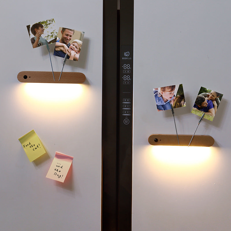 Magnetische USB-Nachtlampe mit Bewegungssensor