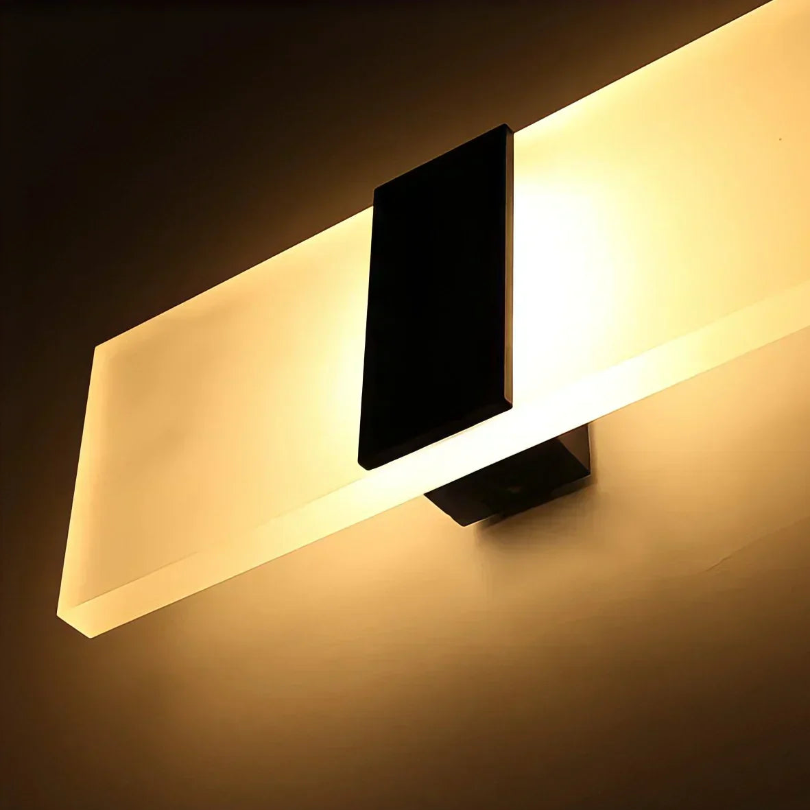 Aurelle Luce Motion