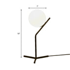 Ardena | Lampada da scrivania moderna con globo in vetro bianco a 1 luce per studio e camera da letto