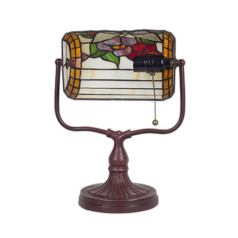 Lampada da tavolo mediterranea Aurelle con testa singola, vetro bianco tagliato a mano, motivo farfalla, lampada da banchiere con catena a tirante