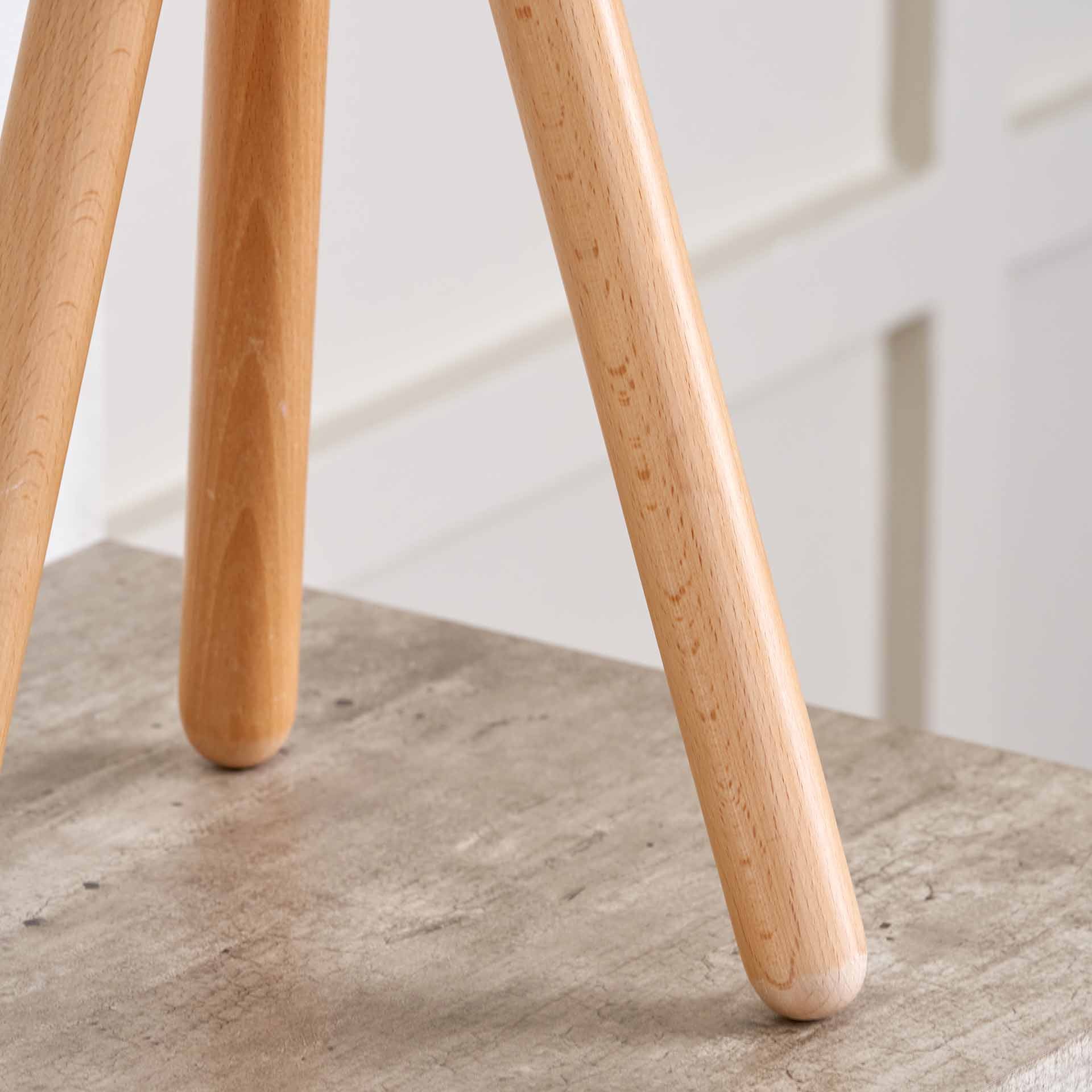 Avenby | Lampa stołowa na trójnogu z naturalnymi drewnianymi listwami