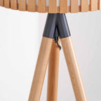 Avenby | Lampa stołowa na trójnogu z naturalnymi drewnianymi listwami