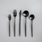 LineaPure minimalistisk bestikksett for moderne spising