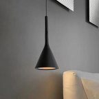 Skovra | Skandynawska lampa wisząca o minimalistycznym designie