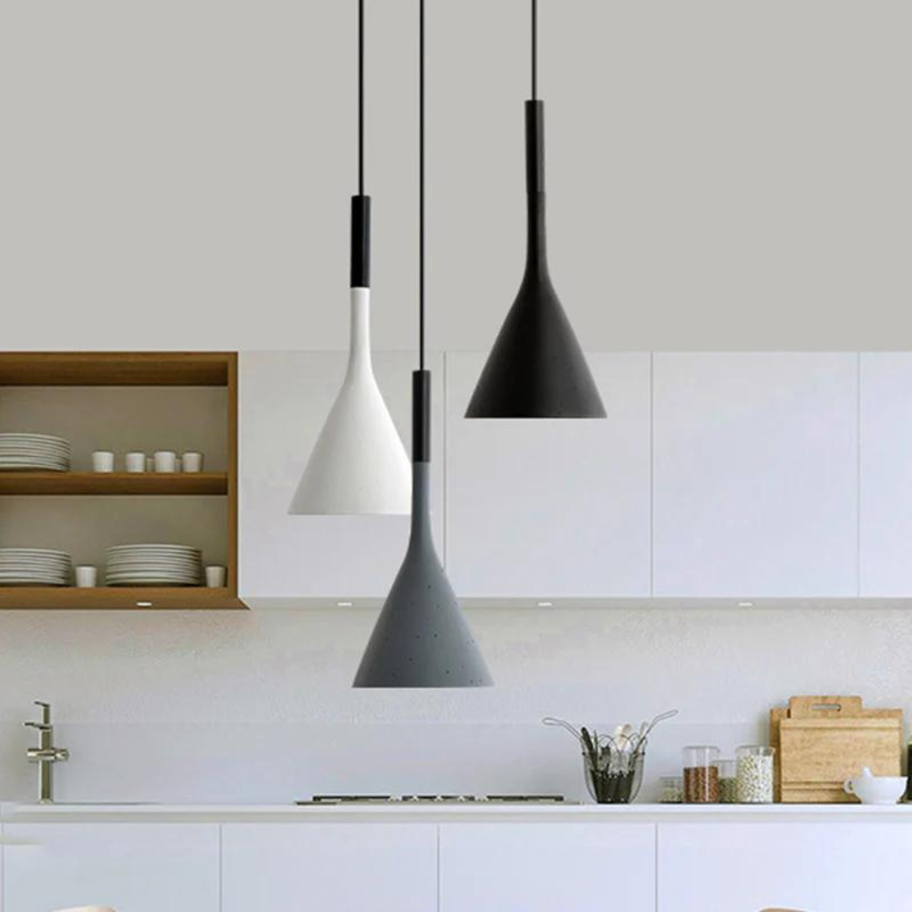 Skovra | Skandynawska lampa wisząca o minimalistycznym designie