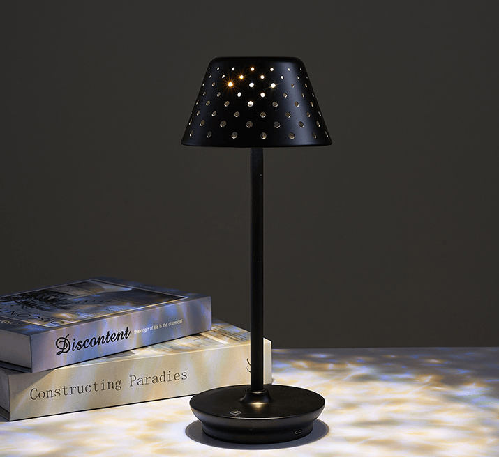 Bezprzewodowa nowoczesna lampa marki Solena