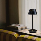 Bezprzewodowa nowoczesna lampa marki Solena