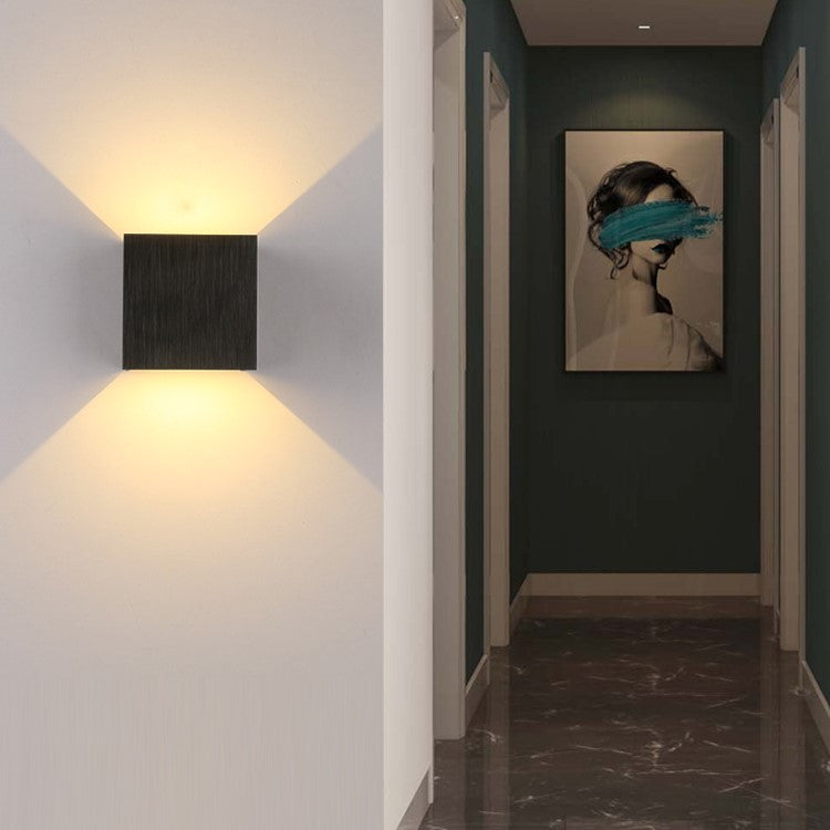 Refined Wall Sconce