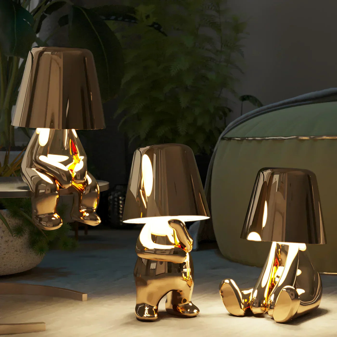 Marcelli | Thinker Lamp in Gold