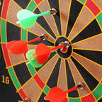 AstraArc magneettinen darts-taulu turvalliseen sisäpeliaikaan