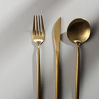 LineaPure minimalistisk bestikksett for moderne spising