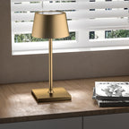 Auretta | Lampada da tavolo mini senza fili con batteria ricaricabile e dimmer regolabile