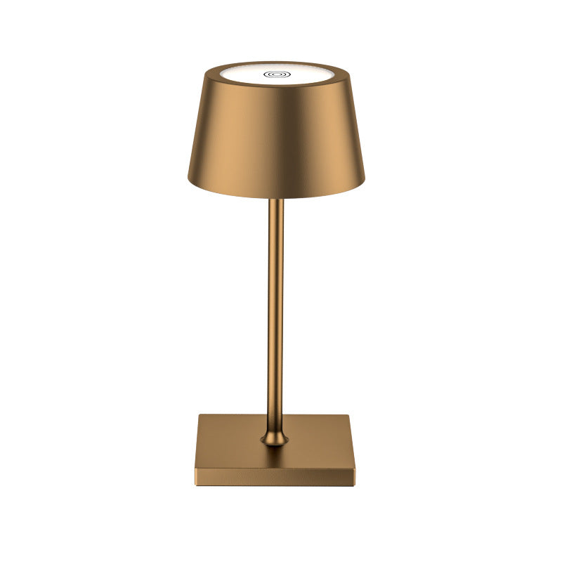 Auretta | Lampada da tavolo mini senza fili con batteria ricaricabile e dimmer regolabile