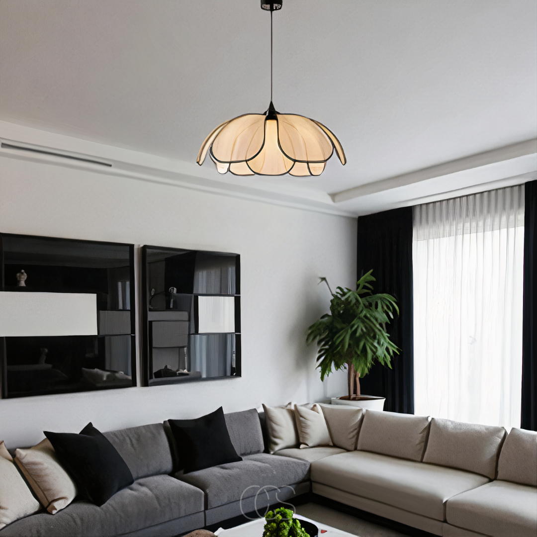 Norroe - Flower-shaped Rattan Pendant Lamp with Black Accents