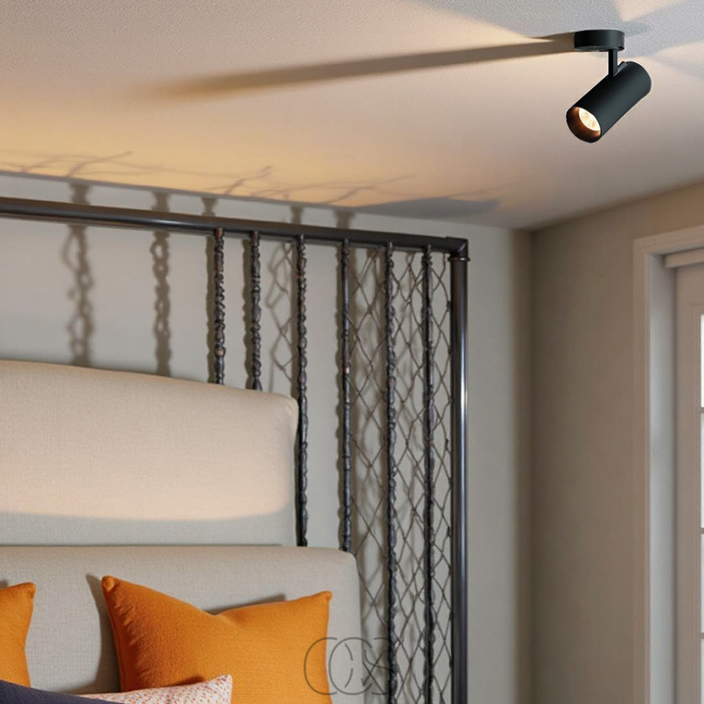 Norroe - LED Ceiling Spot Single - sleek design, focused light