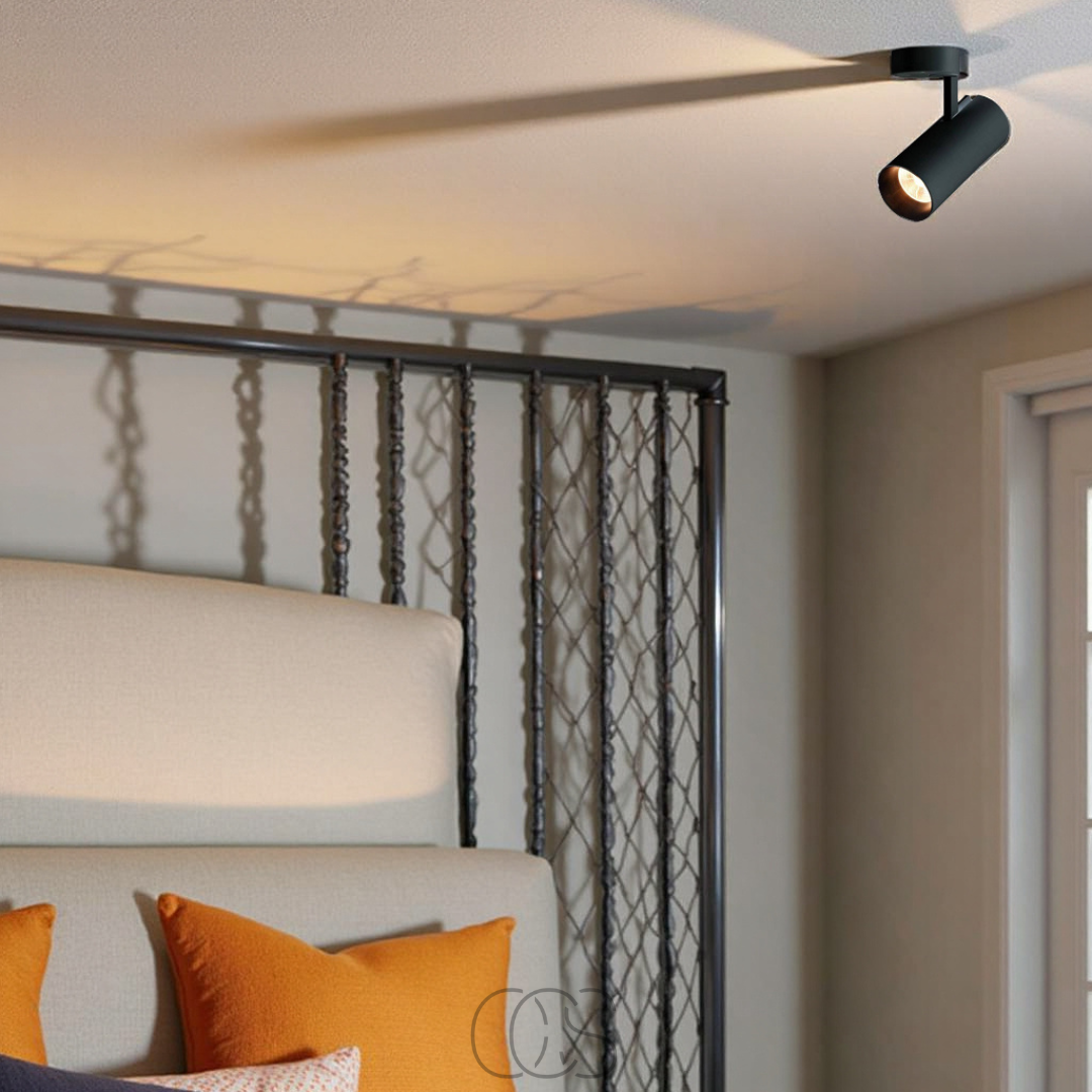 Norroe - LED Ceiling Spot Single - sleek design, focused light