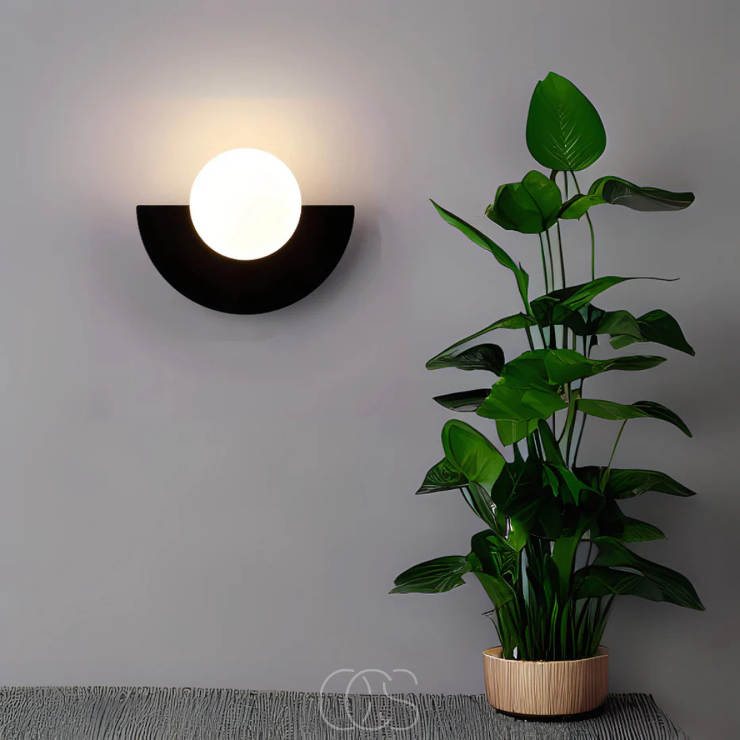 Norroe - Nordic Half-Circular Wall Lamp – Scandinavian Design