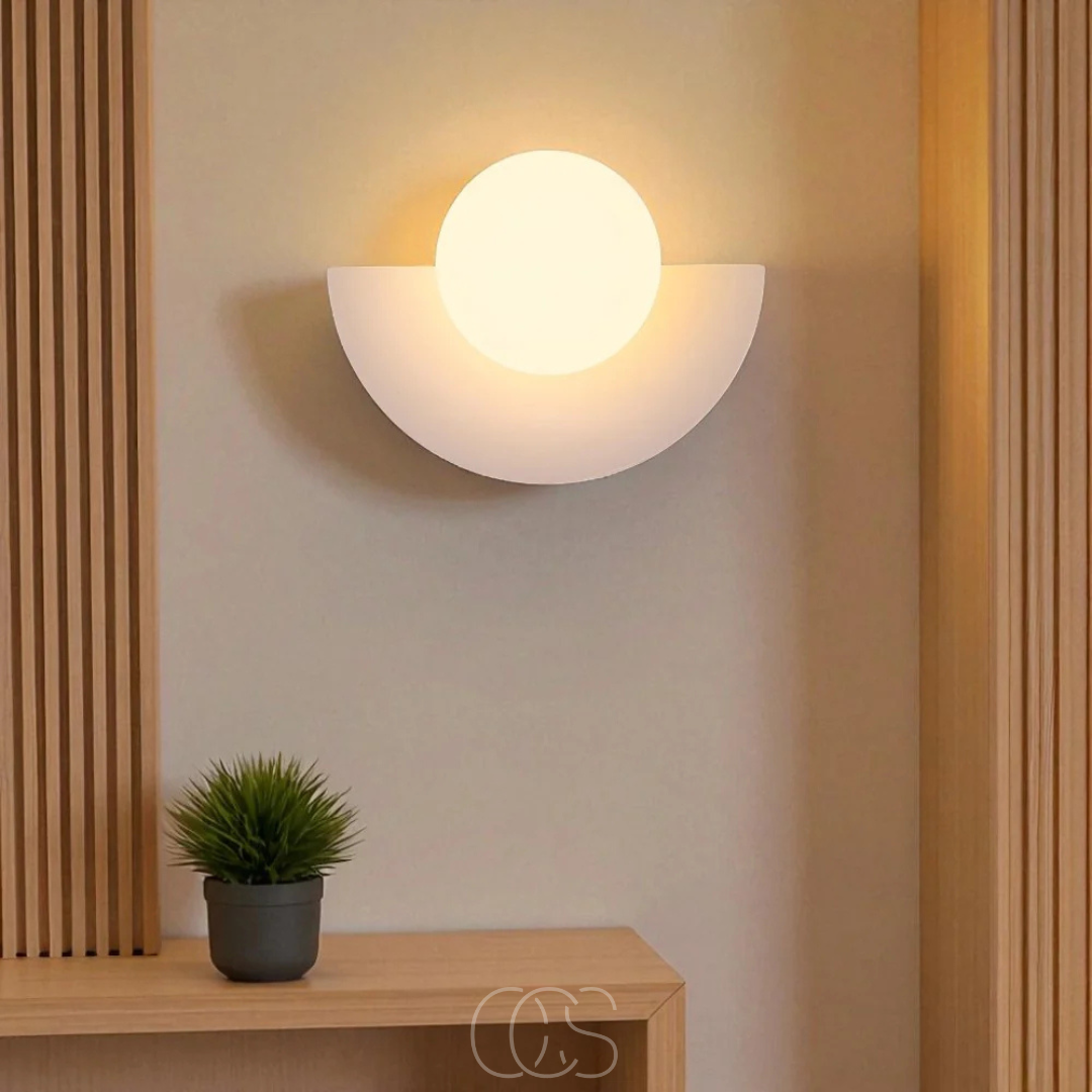 Norroe - Nordic Half-Circular Wall Lamp – Scandinavian Design