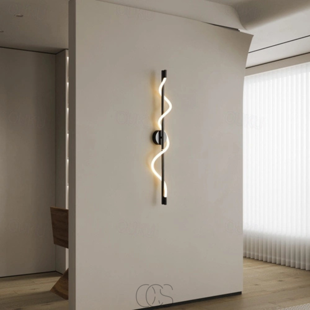 Norroe - Slim LED wall lamp - Black aluminum