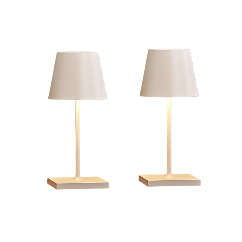 Auretta | Lampada da tavolo mini senza fili con batteria ricaricabile e dimmer regolabile