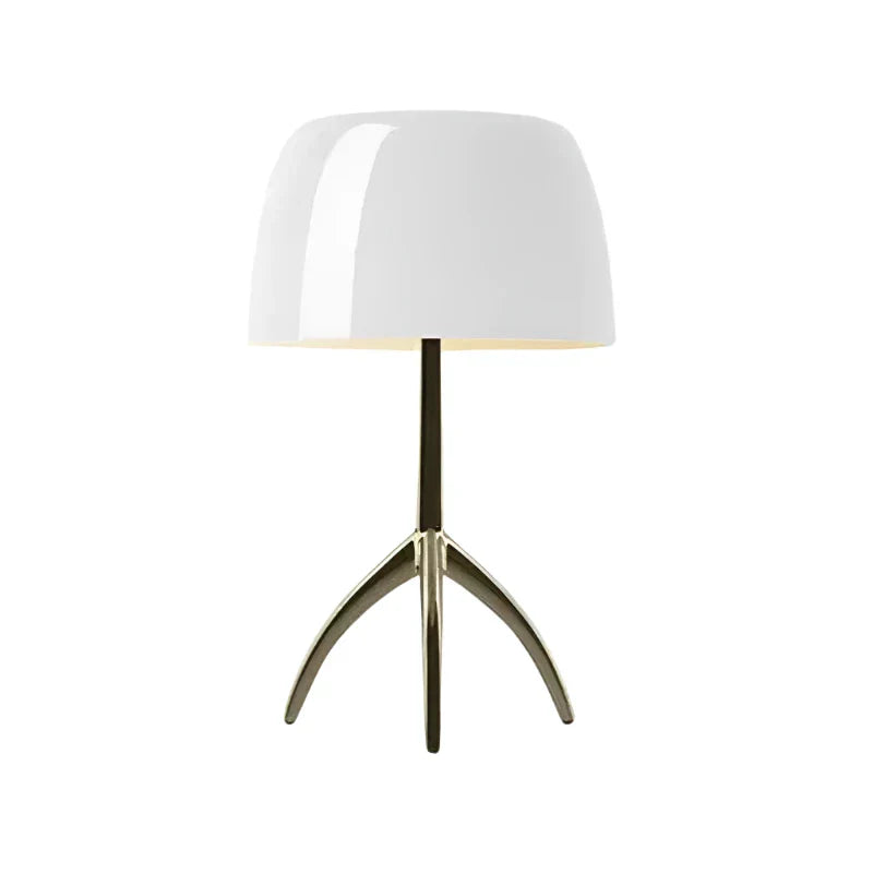 Lampada da tavolo a treppiede LED moderna Arven per illuminazione da scrivania elegante