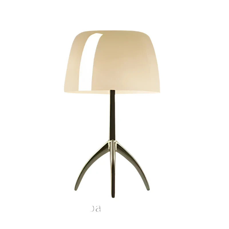 Lampada da tavolo a treppiede LED moderna Arven per illuminazione da scrivania elegante