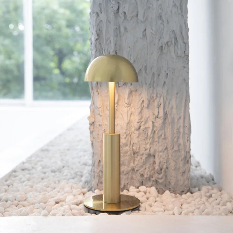 Lampada da tavolo Aurora Retro Oro